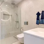 Azahara,